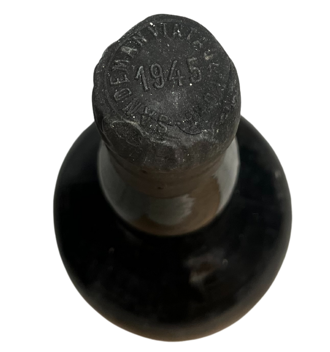 1945 Sandeman Vintage Port