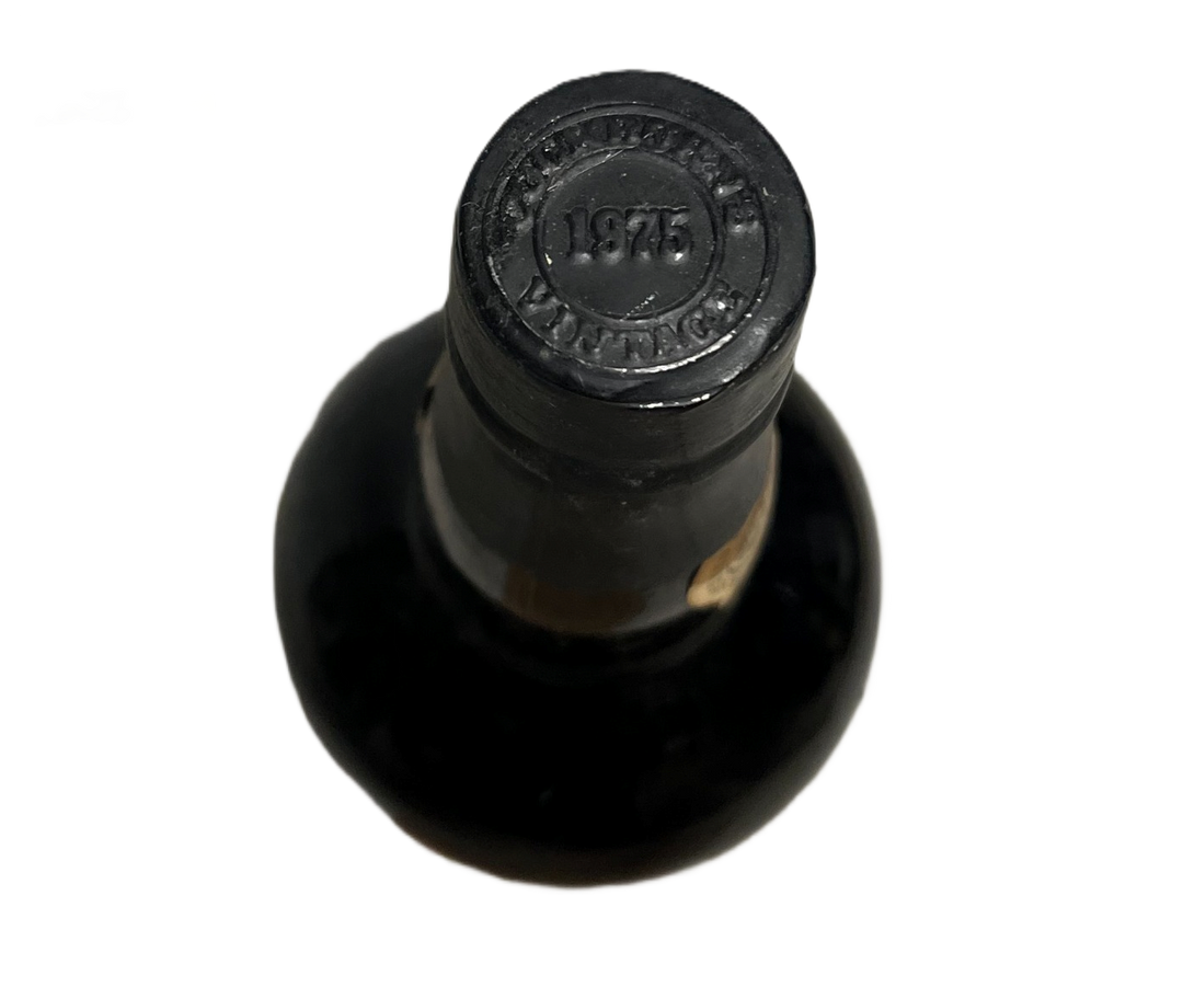 1975 Cockburn's Port